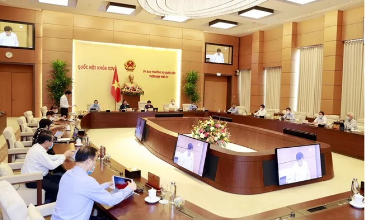 Bỏ sổ hộ khẩu là văn minh, tạo thuận lợi cho người dân
